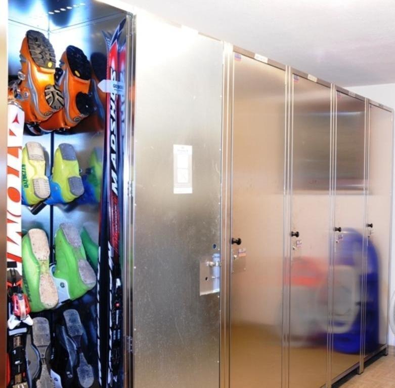 One-Bedroom Apartment (4 Adults),768279244:JPEG